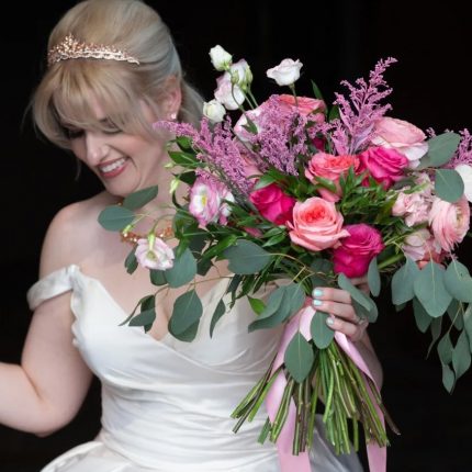 The Garden Style, Lush, Romantic, With Relaxed Natural Flow, All Shades Of Pink