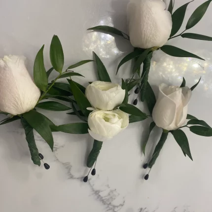 Boutonniers Single Rose